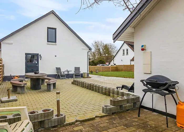 Modern Retreat In Ingstrup - By Traum * Løkken